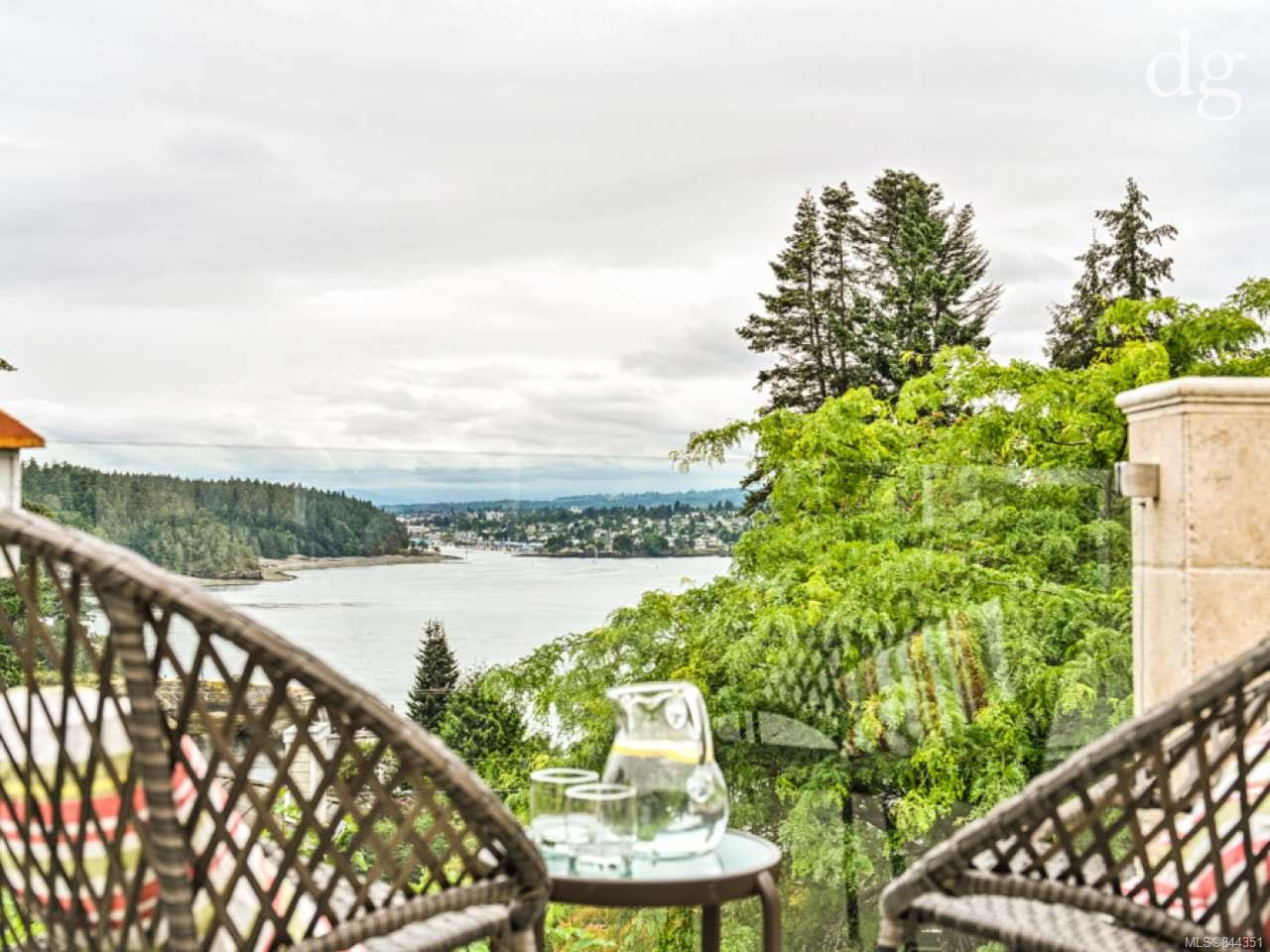 3235 Shearwater Dr, Nanaimo Vancouver Island and Nanaimo Real Estate