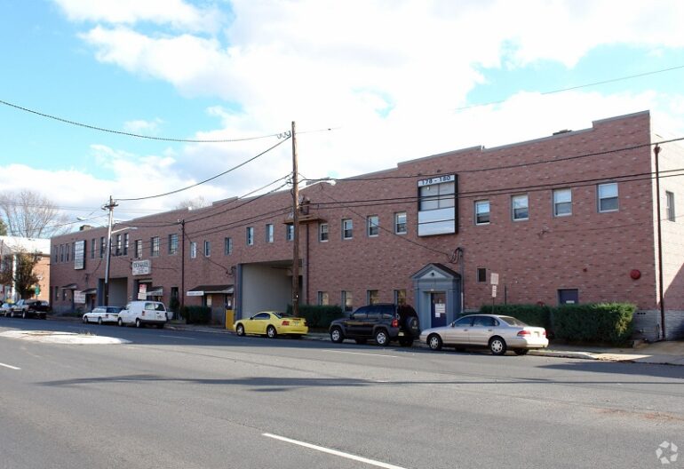 Roselle Park warehouse fetches 4.65 million, Lee & Associates New