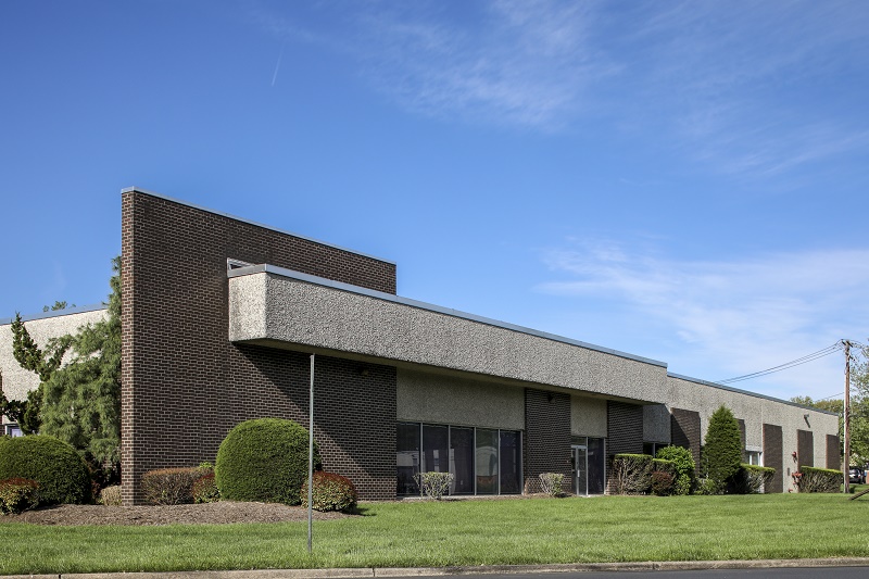 Stro inks 28 million refi for industrial buildings in Union, Bergen