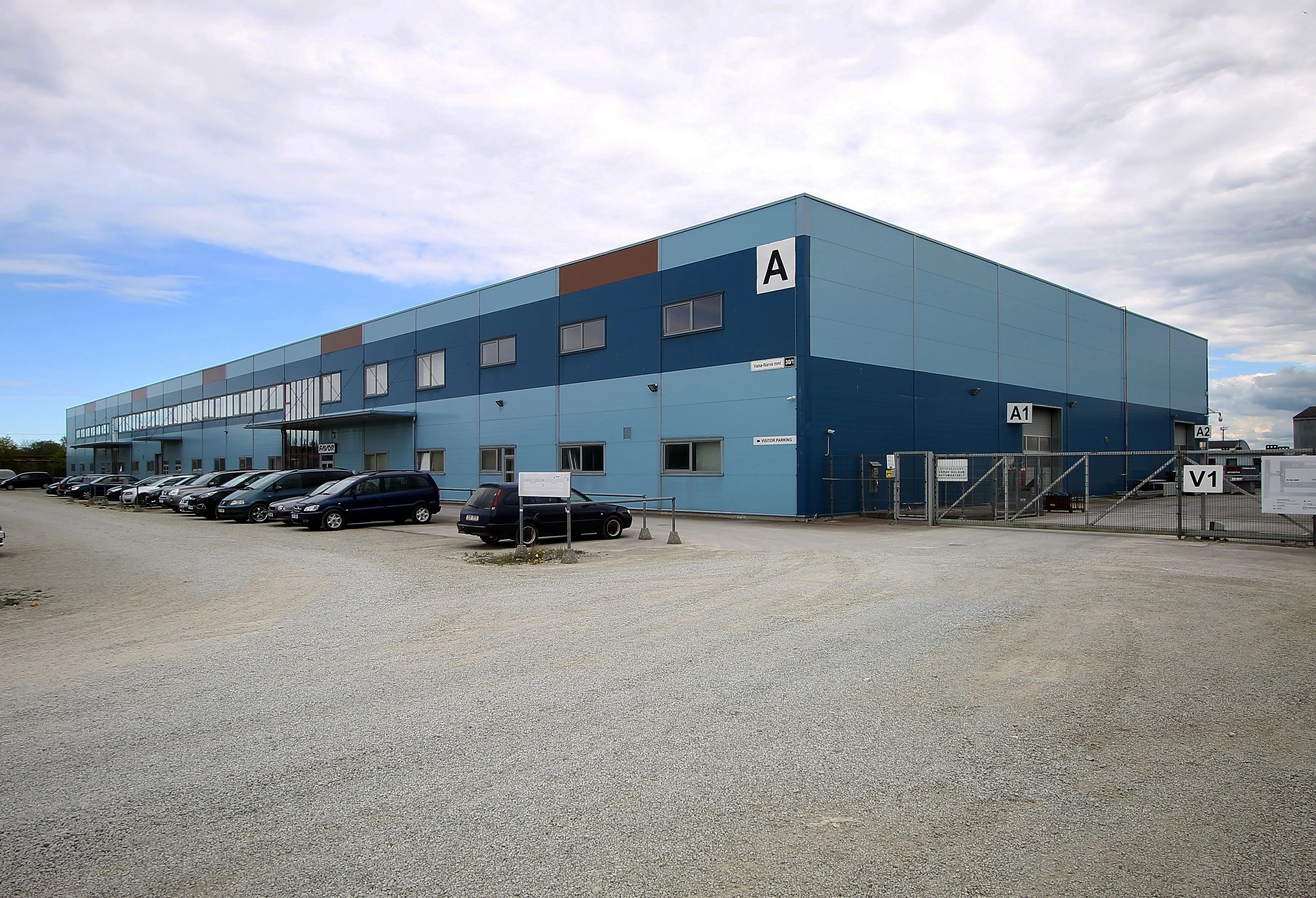 VanaNarva maantee 30/1 RE Kinnisvara