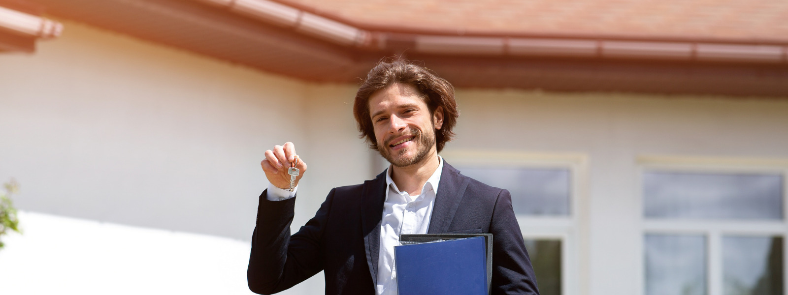 What does a property manager do in real estate? Good question! Real