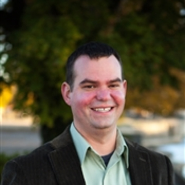 Michael Moore Associate RE/MAX 100 MISHAWAKA