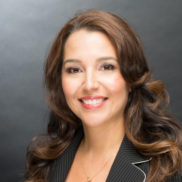 Dyniece Abril REALTOR Zephyr Real Estate