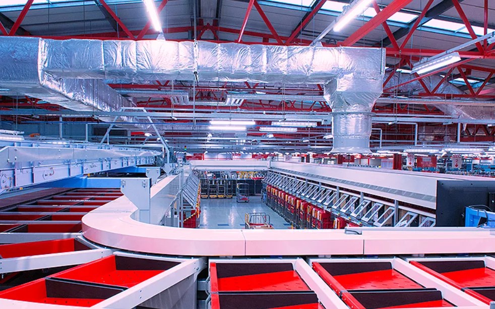Royal Mail sorting hub, Greenford React News