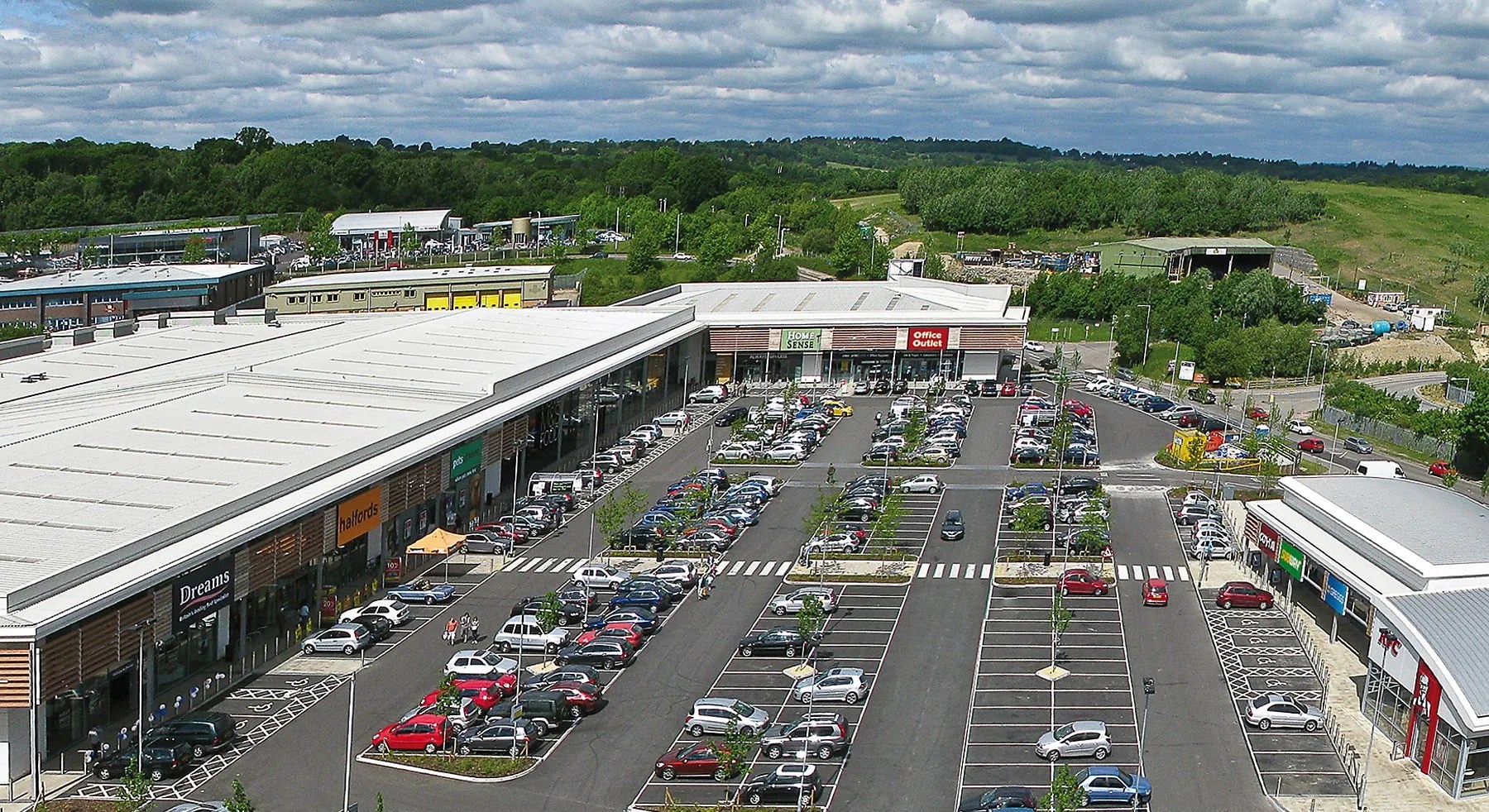 Fountains Retail Park, Tunbridge Wells, Kent React News