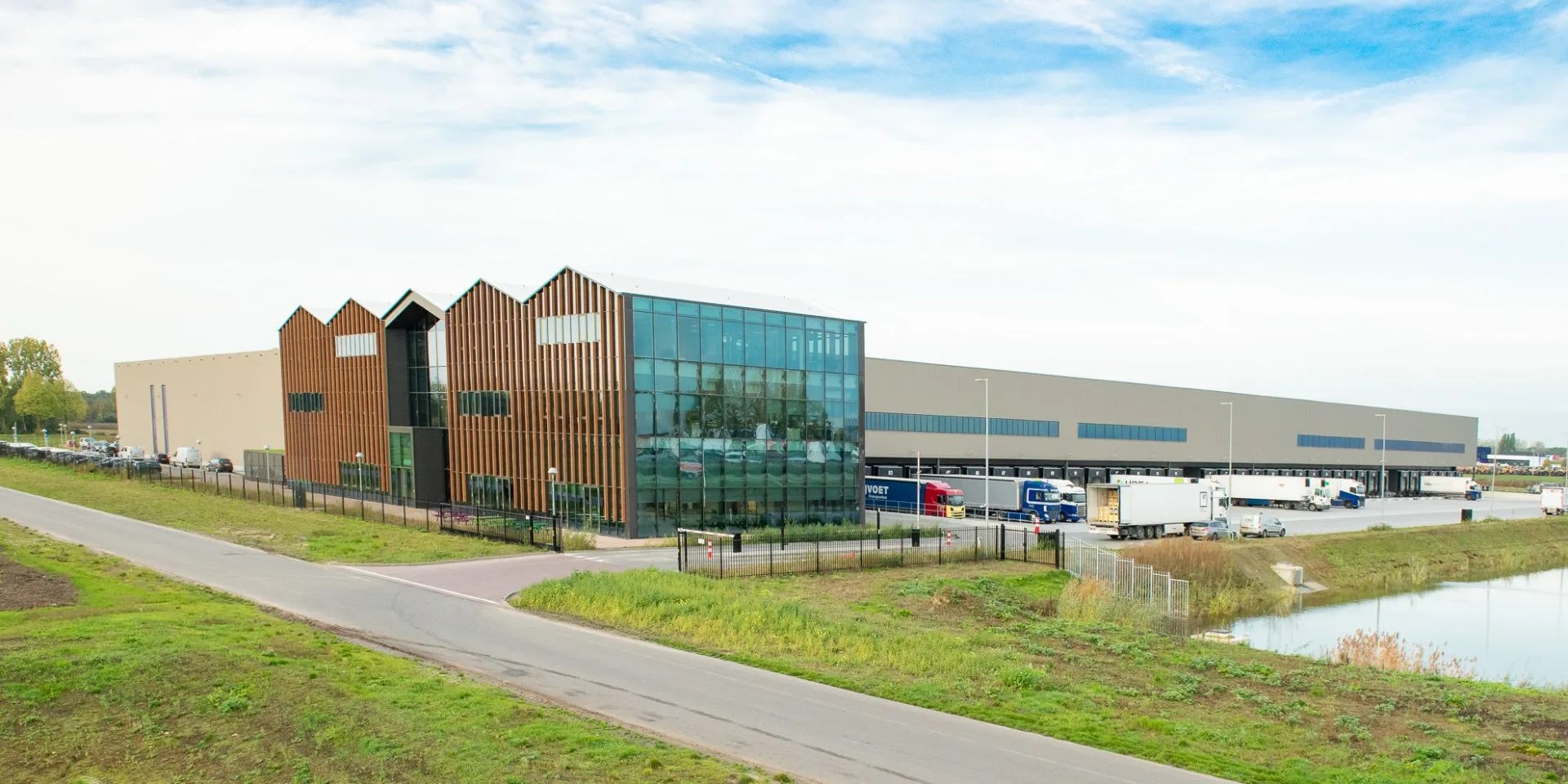 Distribution centre, De Kempkens industrial estate, Veghel, Netherlands