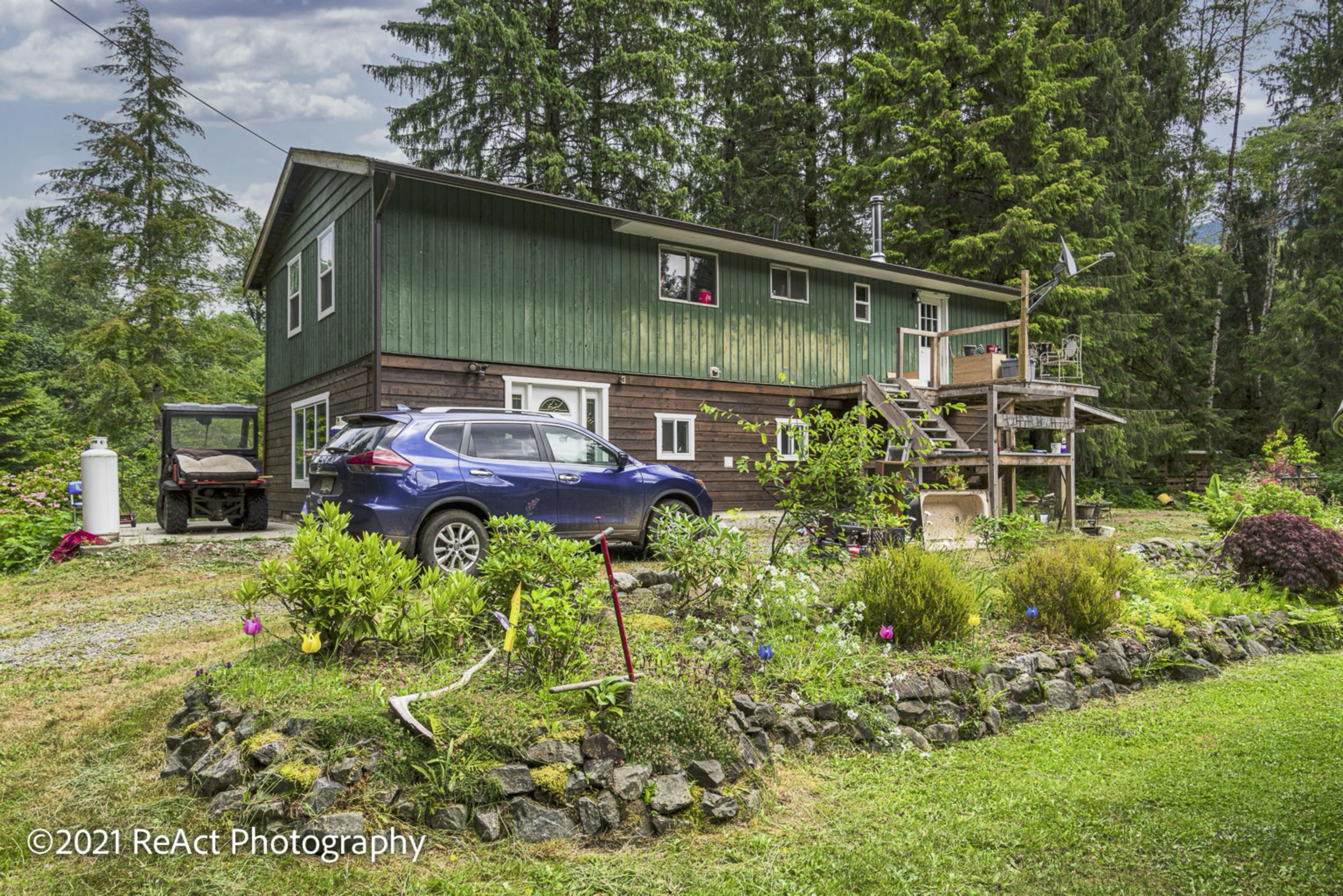 React Photography Gallery, Sayward, BC