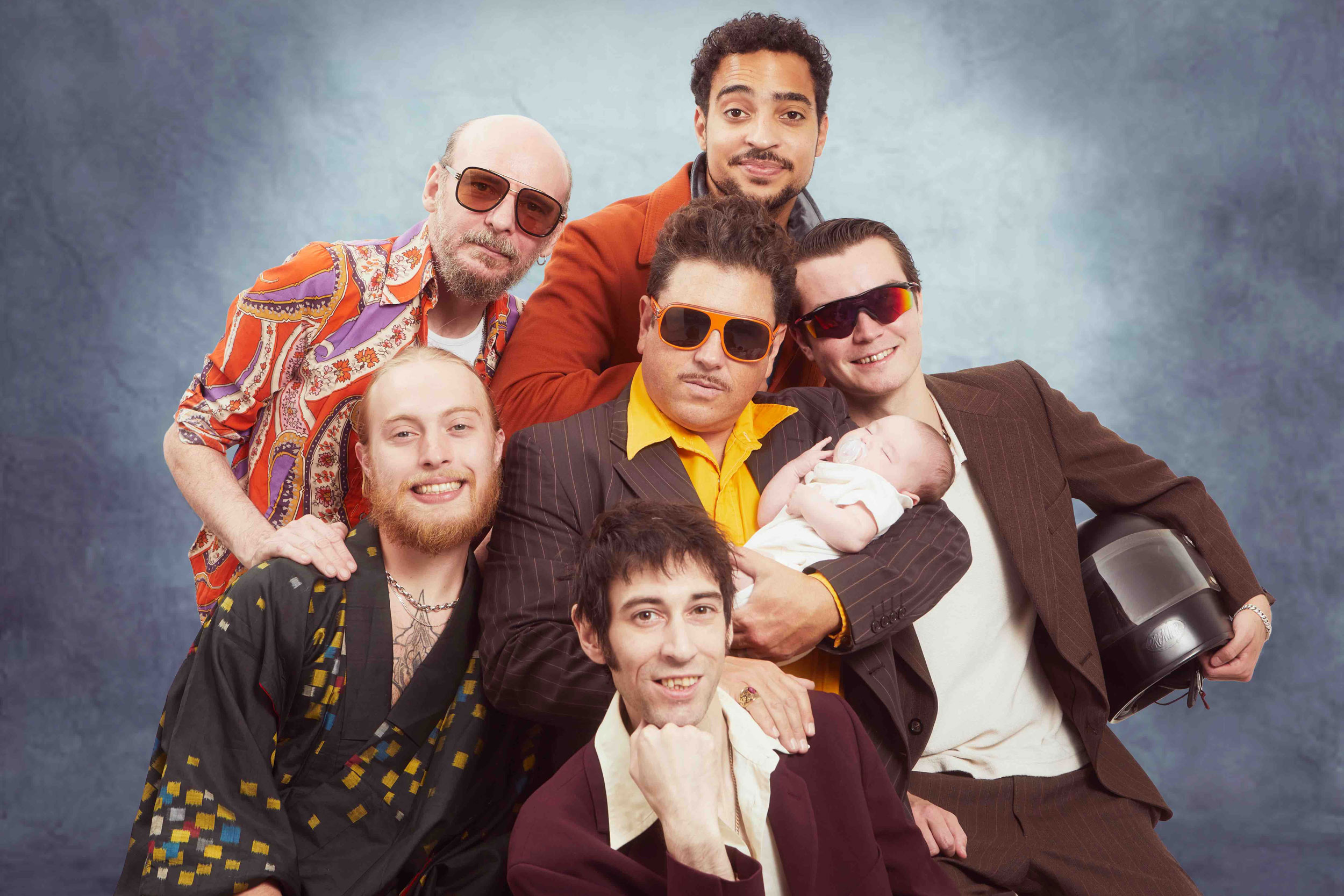 Warmduscher have shared a new track, 'Wild Flowers', signed to Bella