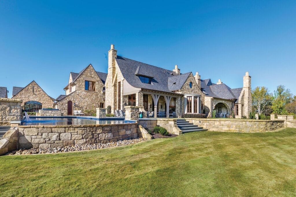 ELYSIAN Magazine Equestrian Paradise Greenville, SC