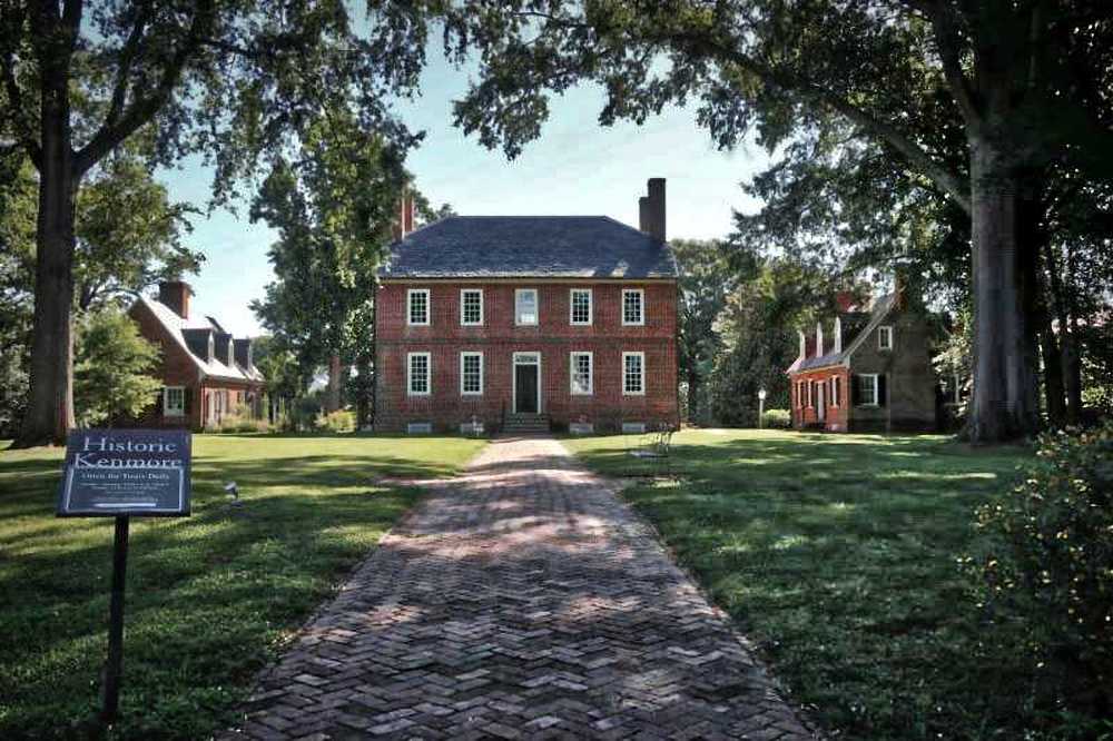 Unusual holiday destinations for Christmas in the USA