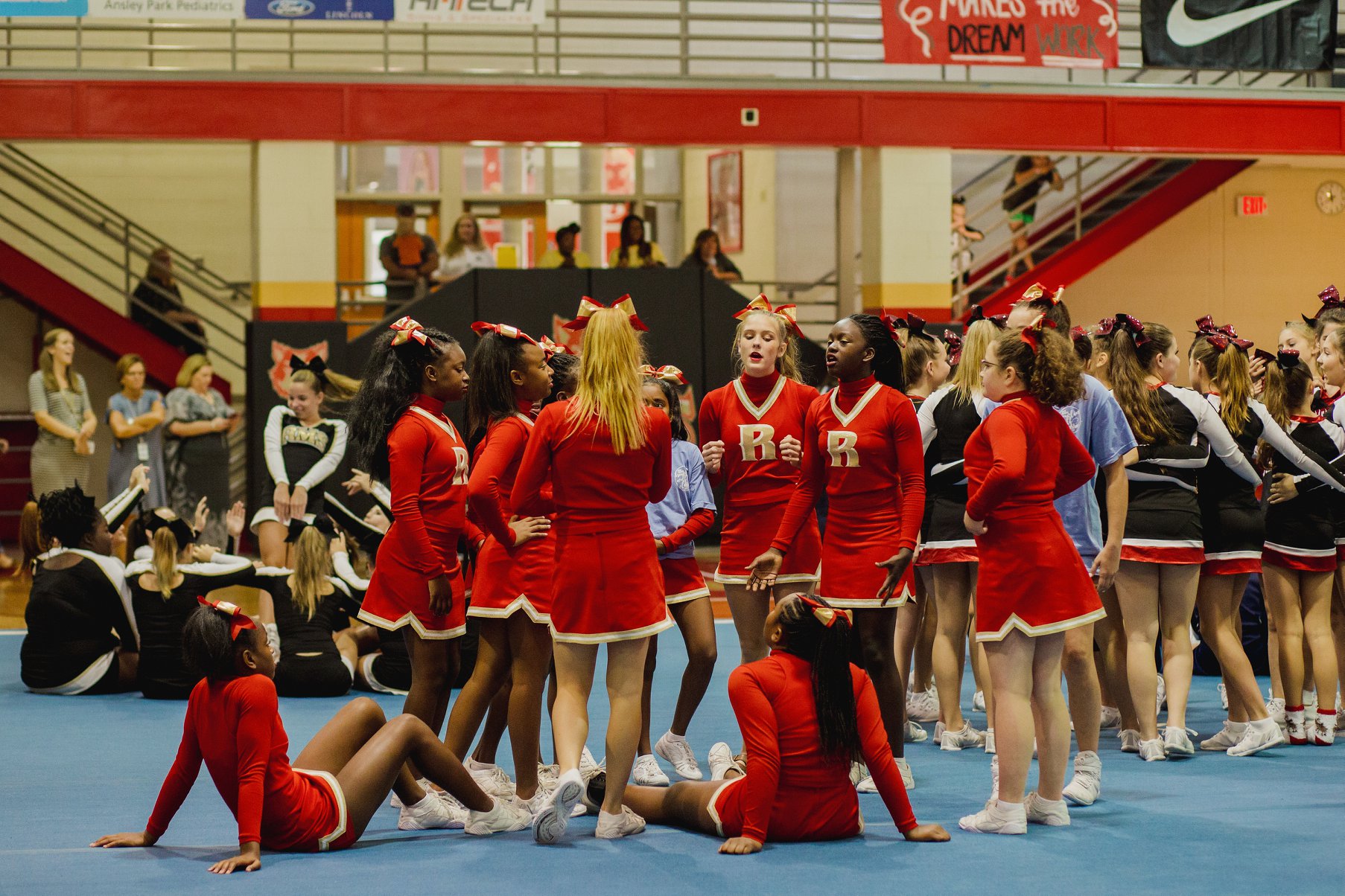 Rome High School Hosts First Annual Howlin’ Wolf Classic Cheerleading