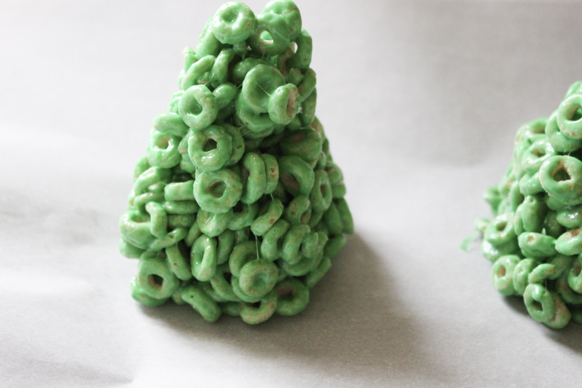 Cheerio Christmas Trees Recipe Makes a Great Holiday Snack