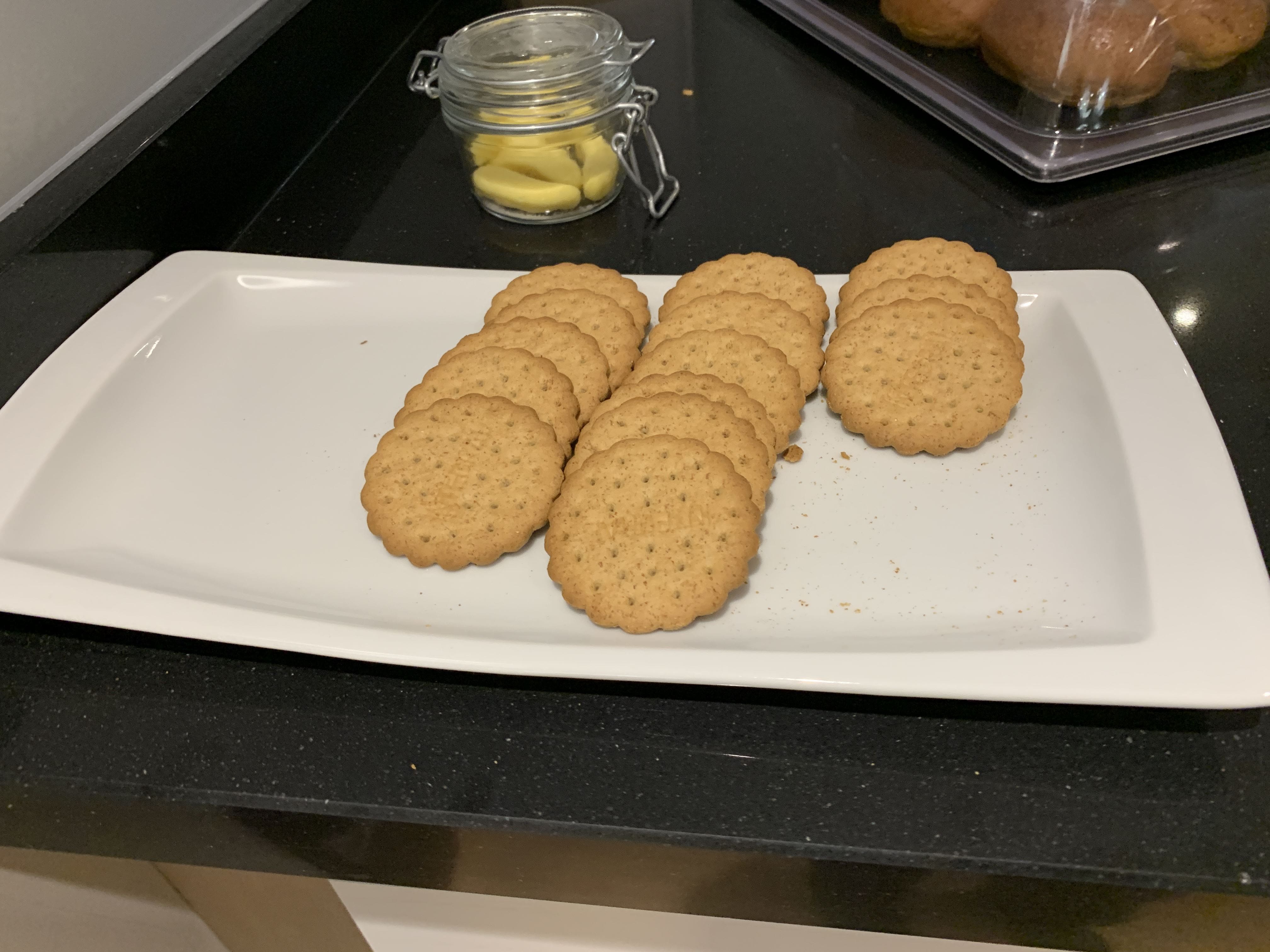 Priority Pass Lounge Seville Biscuits