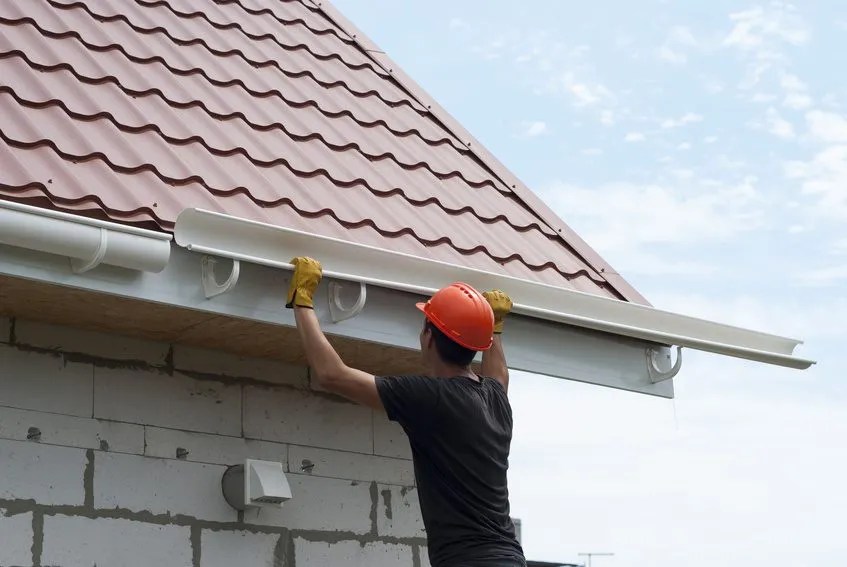 Dallas Gutter Experts Ready Roofing & Solar