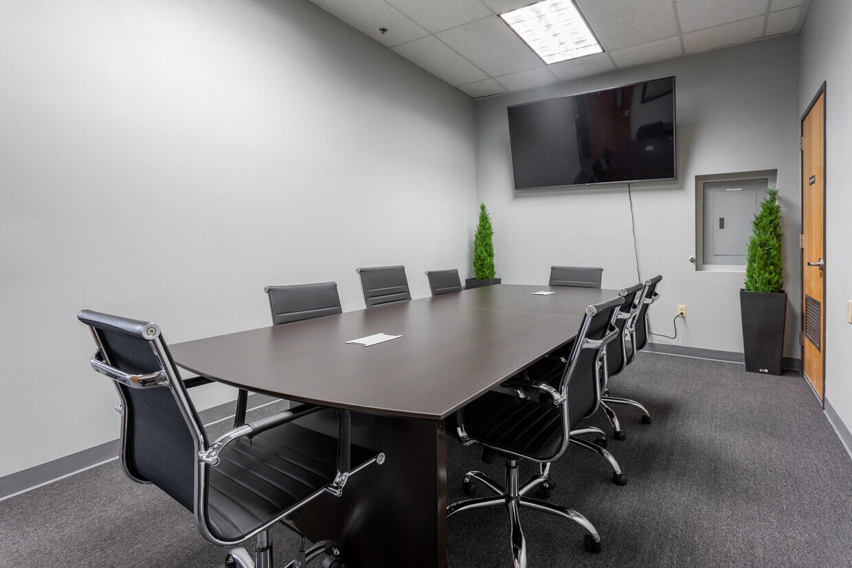 Small Warehouse Spaces for Rent in Richmond, CA ReadySpaces