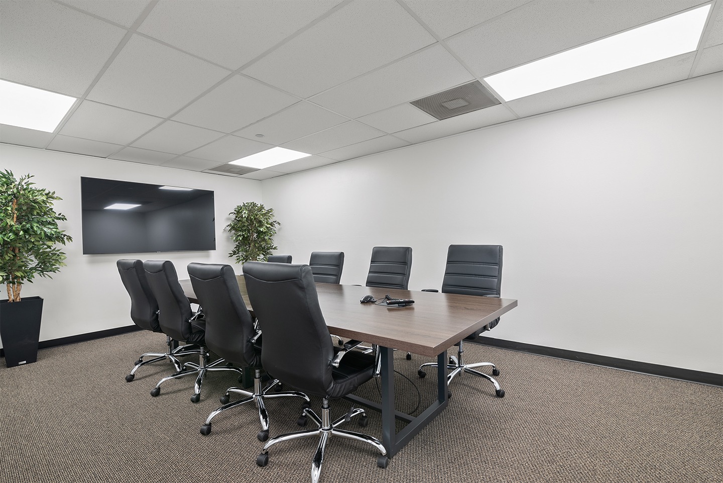 Small Warehouse Spaces for Rent in Landover ReadySpaces