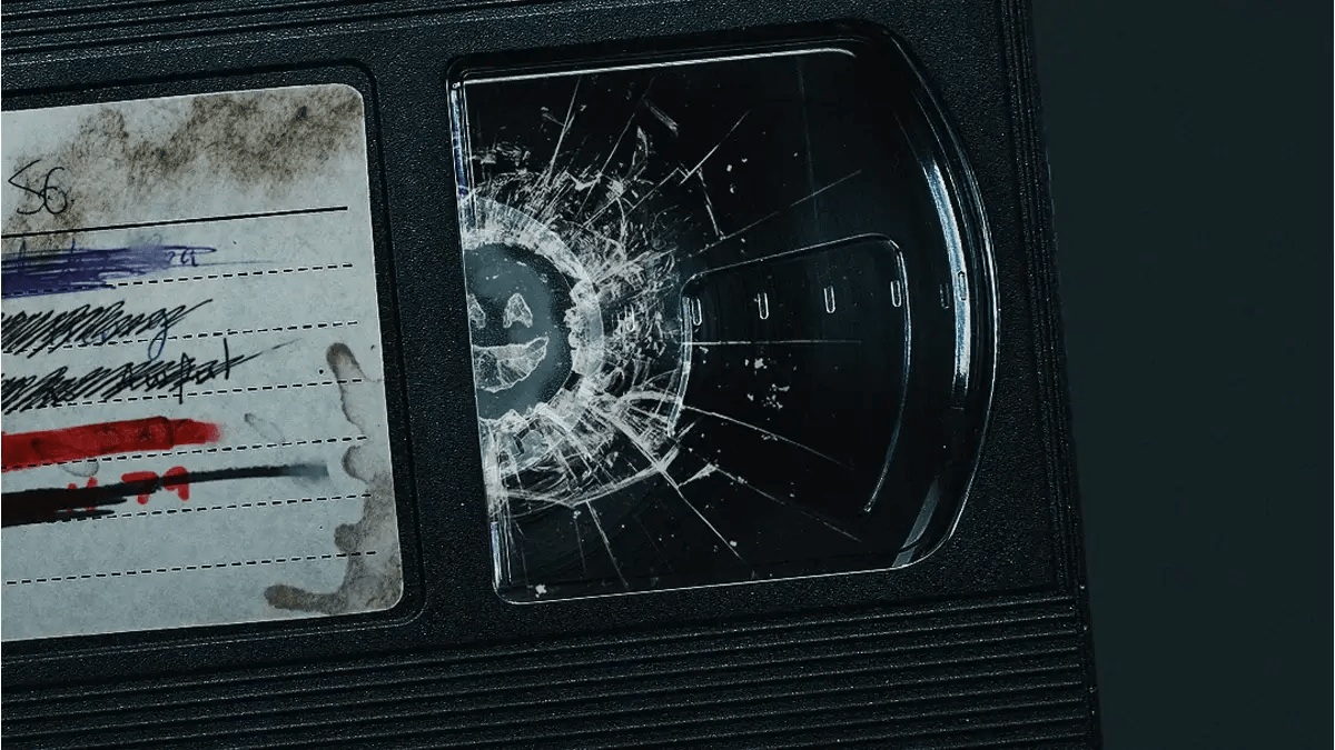 Black Mirror Season 6 Episode 1 Recap & Review "Joan is Awful"