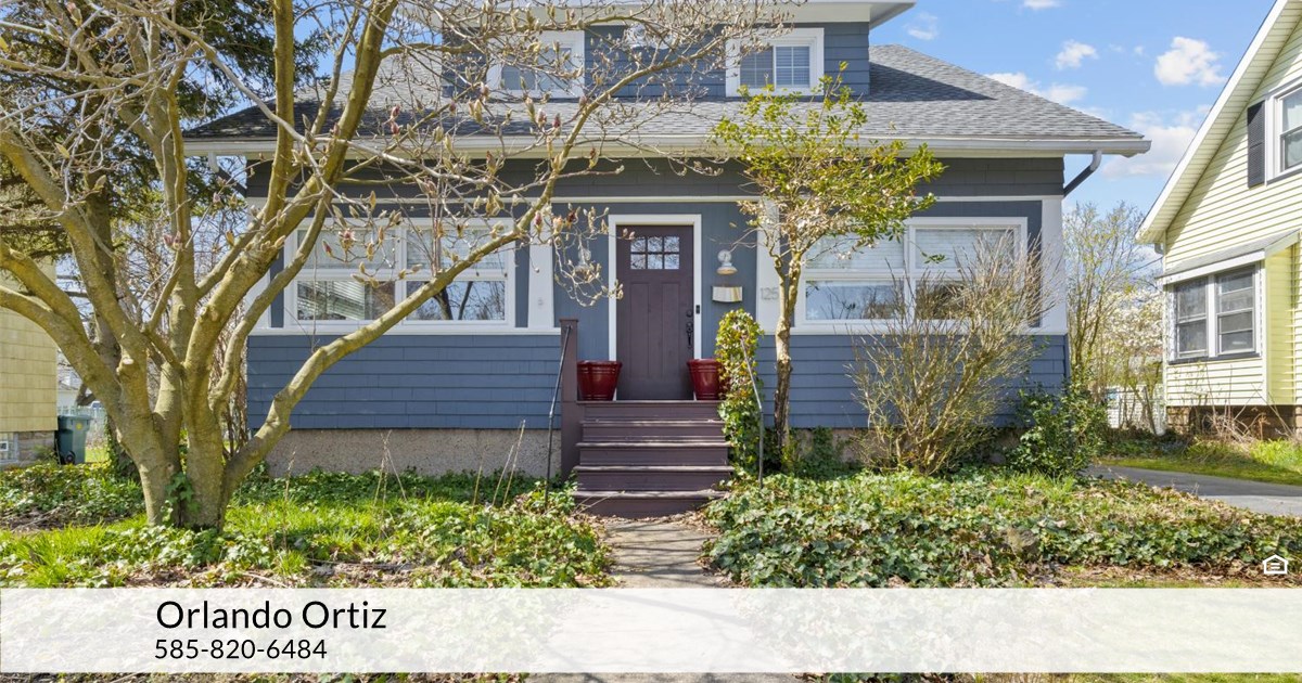 125 Fairview Ave, Rochester, NY 14619