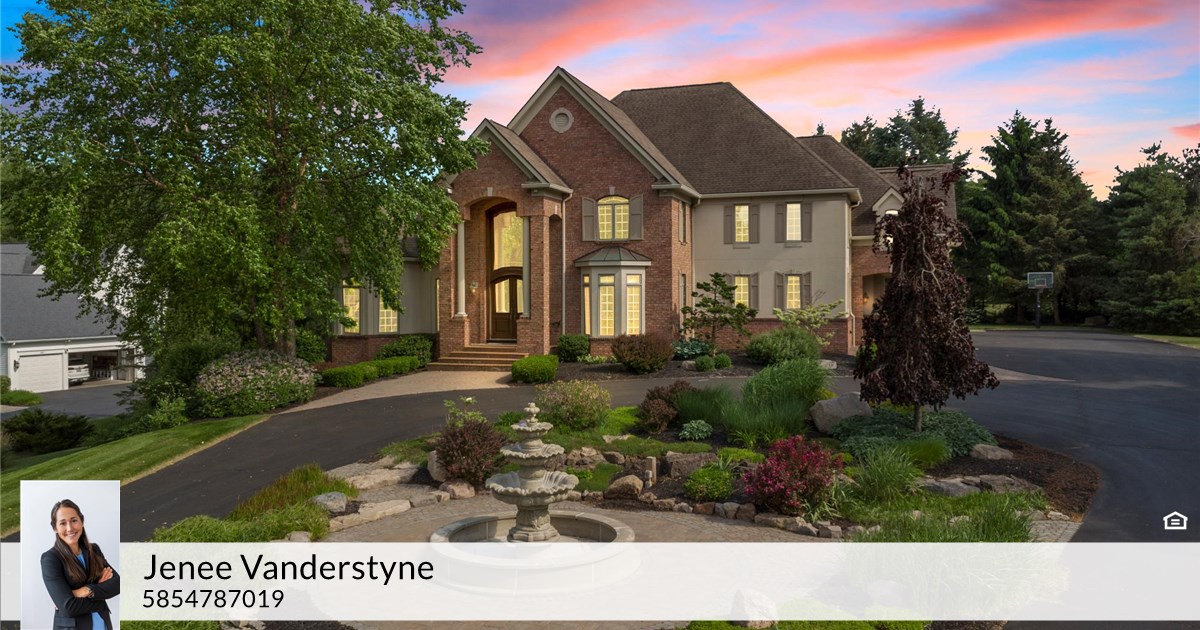 594 Eleanor Rd, Victor, NY 14564