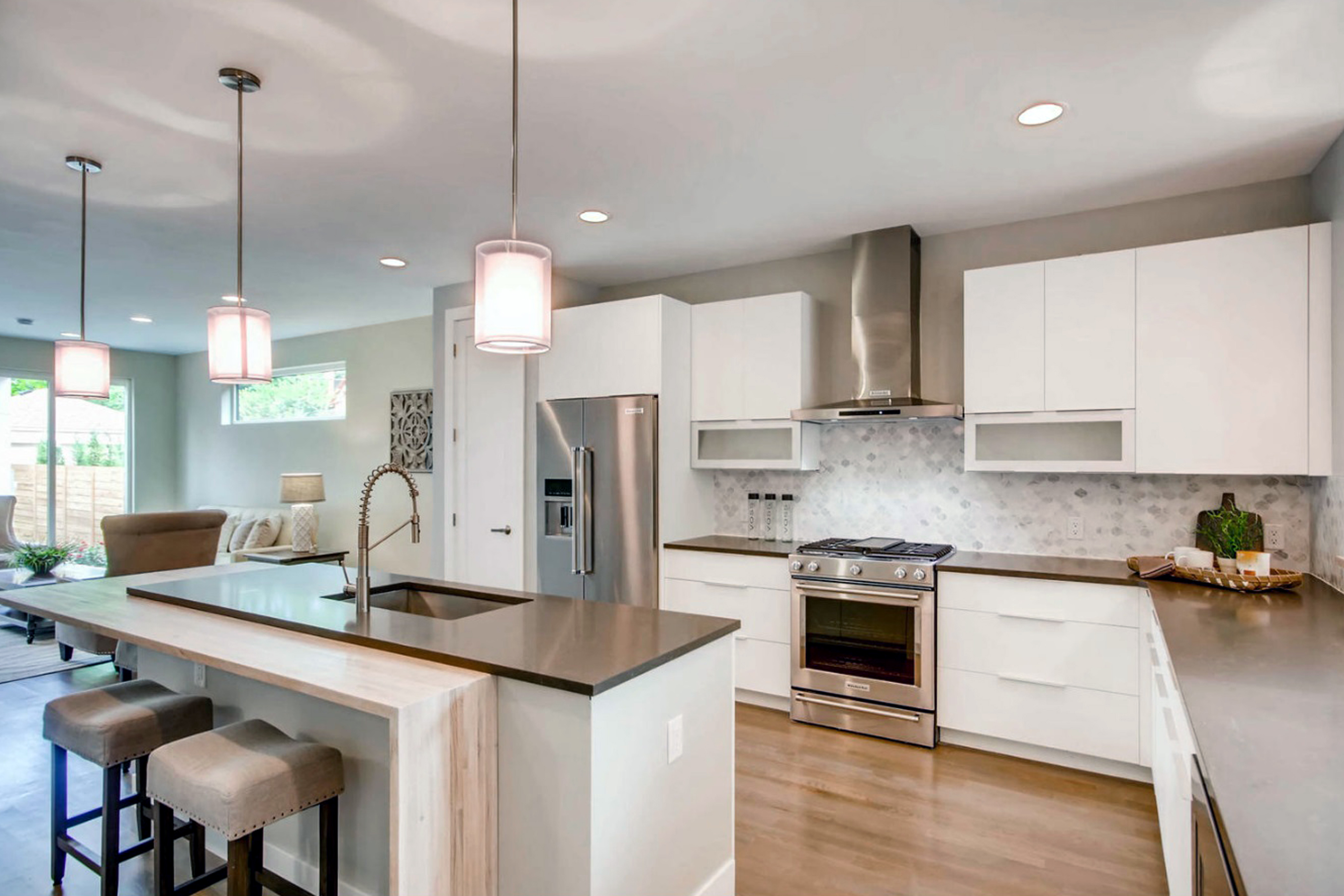 Duplex on Newton St. RealArchitecture UnrealConstruction