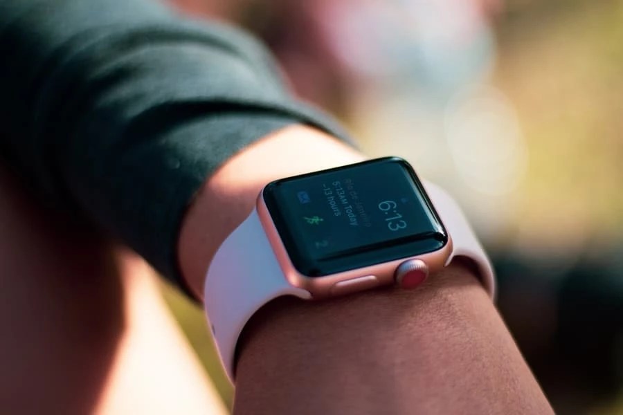 How To Set Time On A Smartwatch Without Using The App