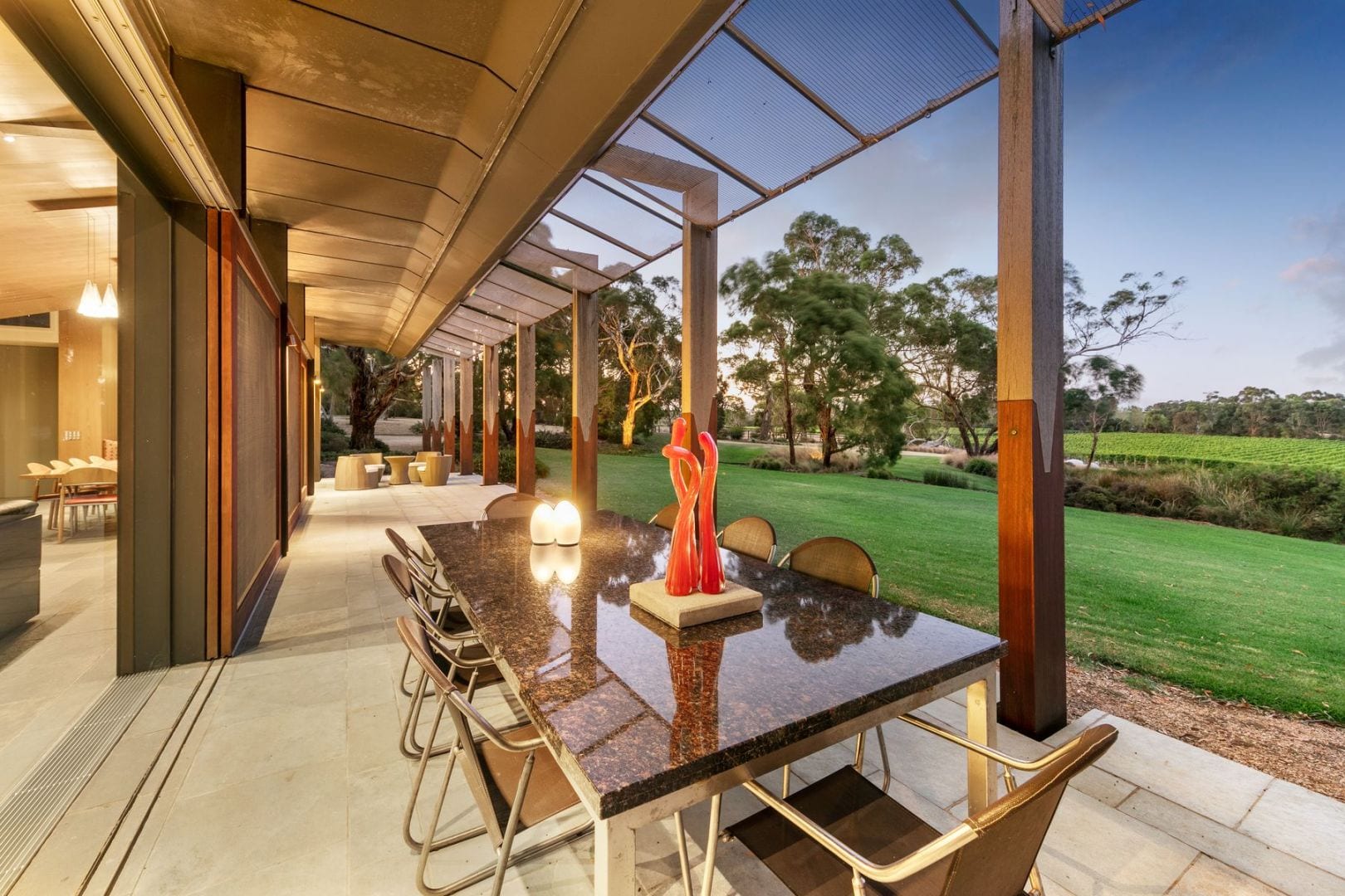 Vineyard House For Sale aaalwm