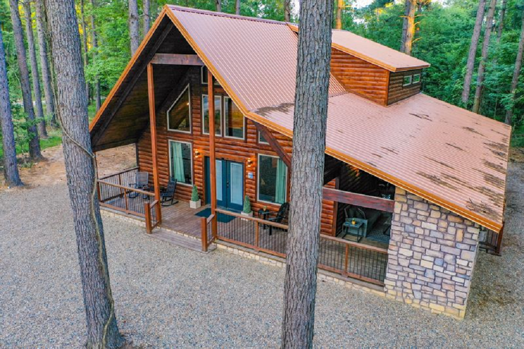 Cooper Corner Luxury Cabin for Sale Broken Bow Real Estate