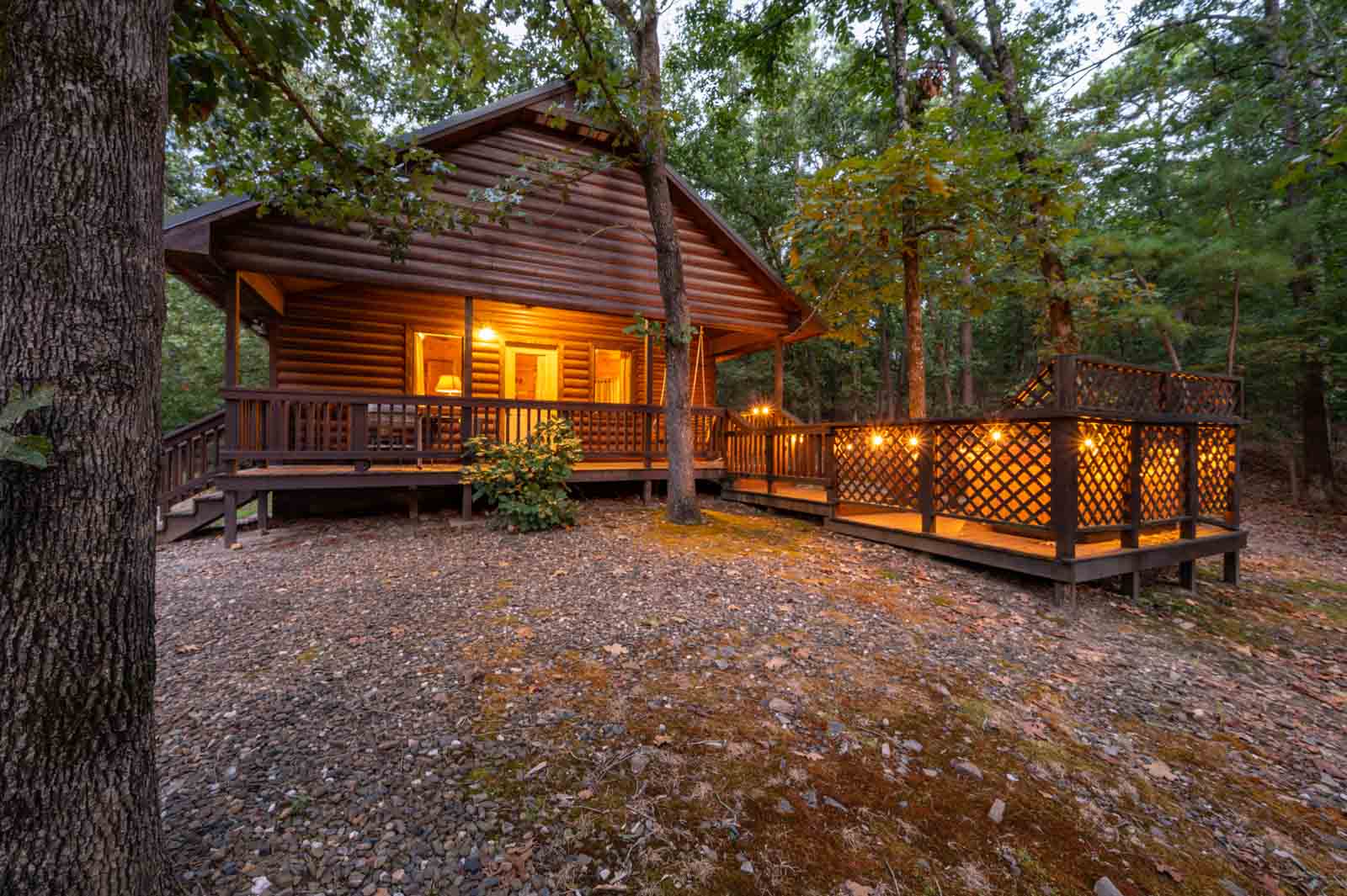 Studio cabin in the beautiful heart of Hochatown, OK Broken Bow Real