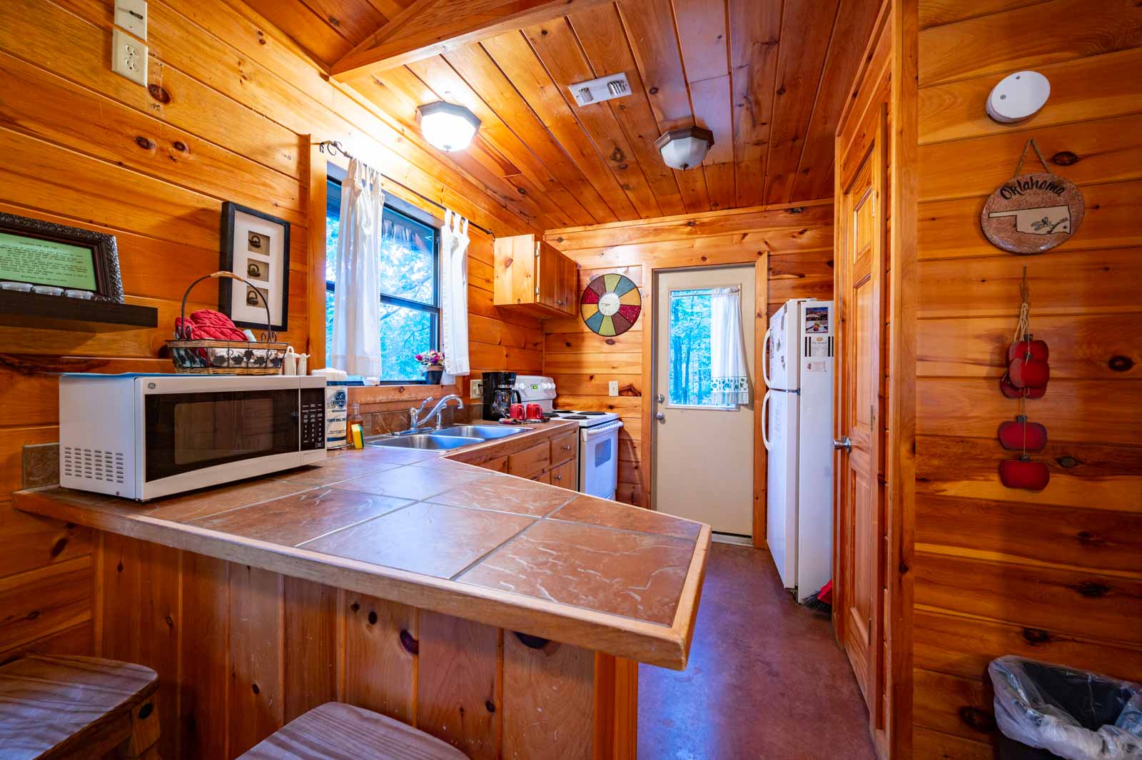 Studio cabin in the beautiful heart of Hochatown, OK Broken Bow Real