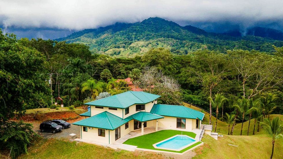 Exclusive Equestrian Haven Real Estate Grupo