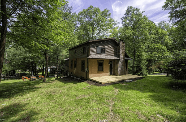 Completely Renovated Millbrook Cottage for Sale Greentown PA Real Estate Lake Wallenpaupack