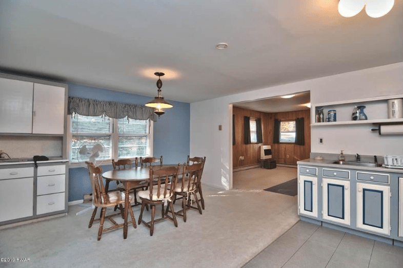 Riverfront Home For Sale on The Lackawaxen River 882 PA590 Real