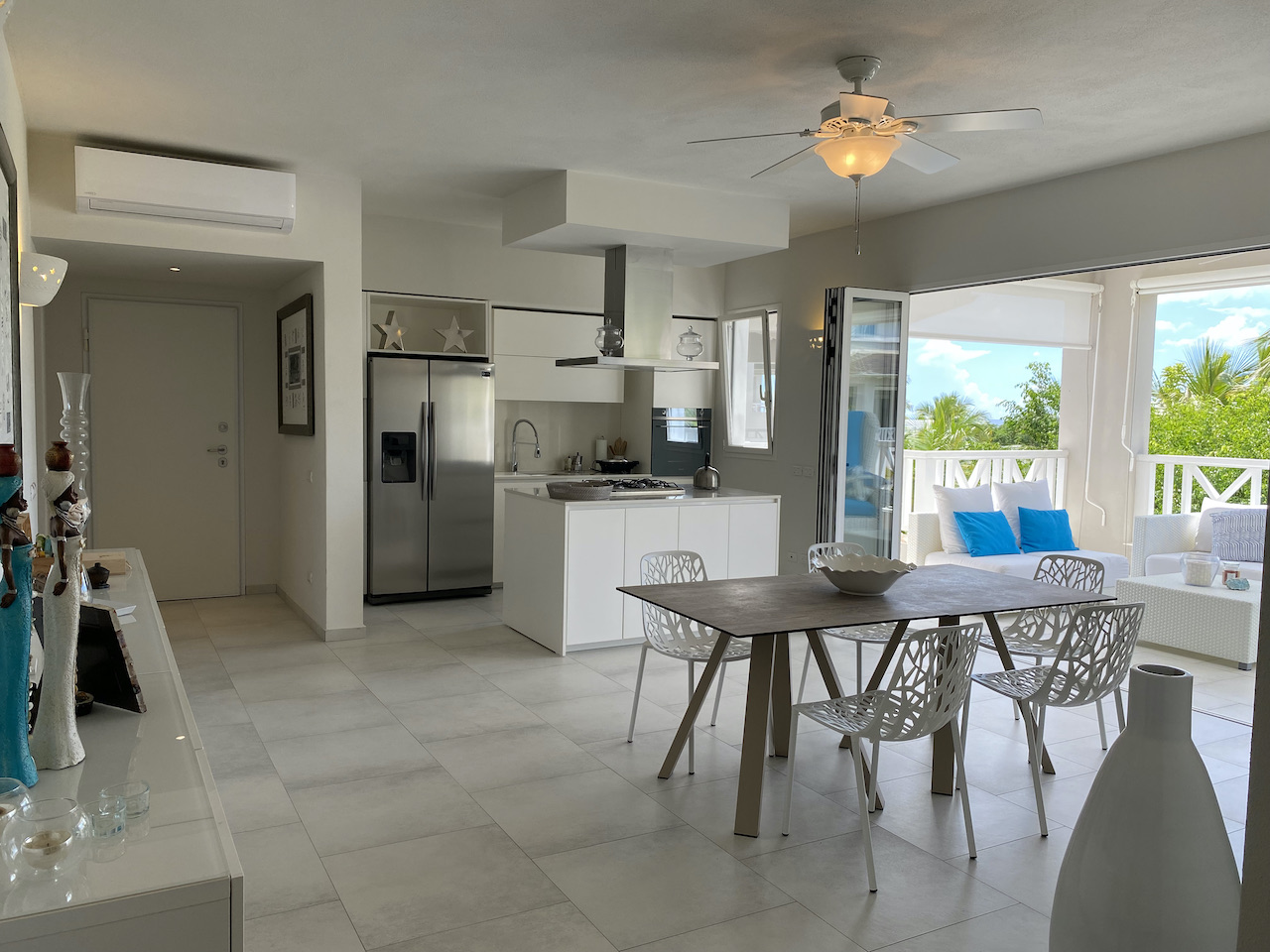 DOMINICUS TRACADERO Penthouse Positano Real Estate Tropical