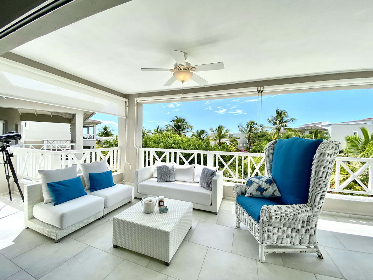 DOMINICUS TRACADERO Penthouse Positano Real Estate Tropical