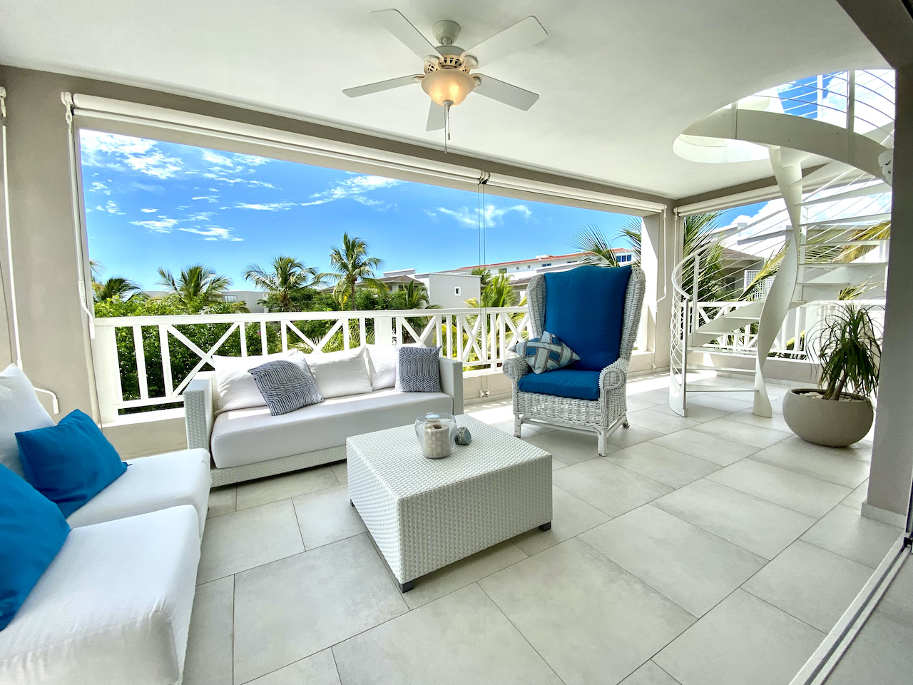 DOMINICUS TRACADERO Penthouse Positano Real Estate Tropical