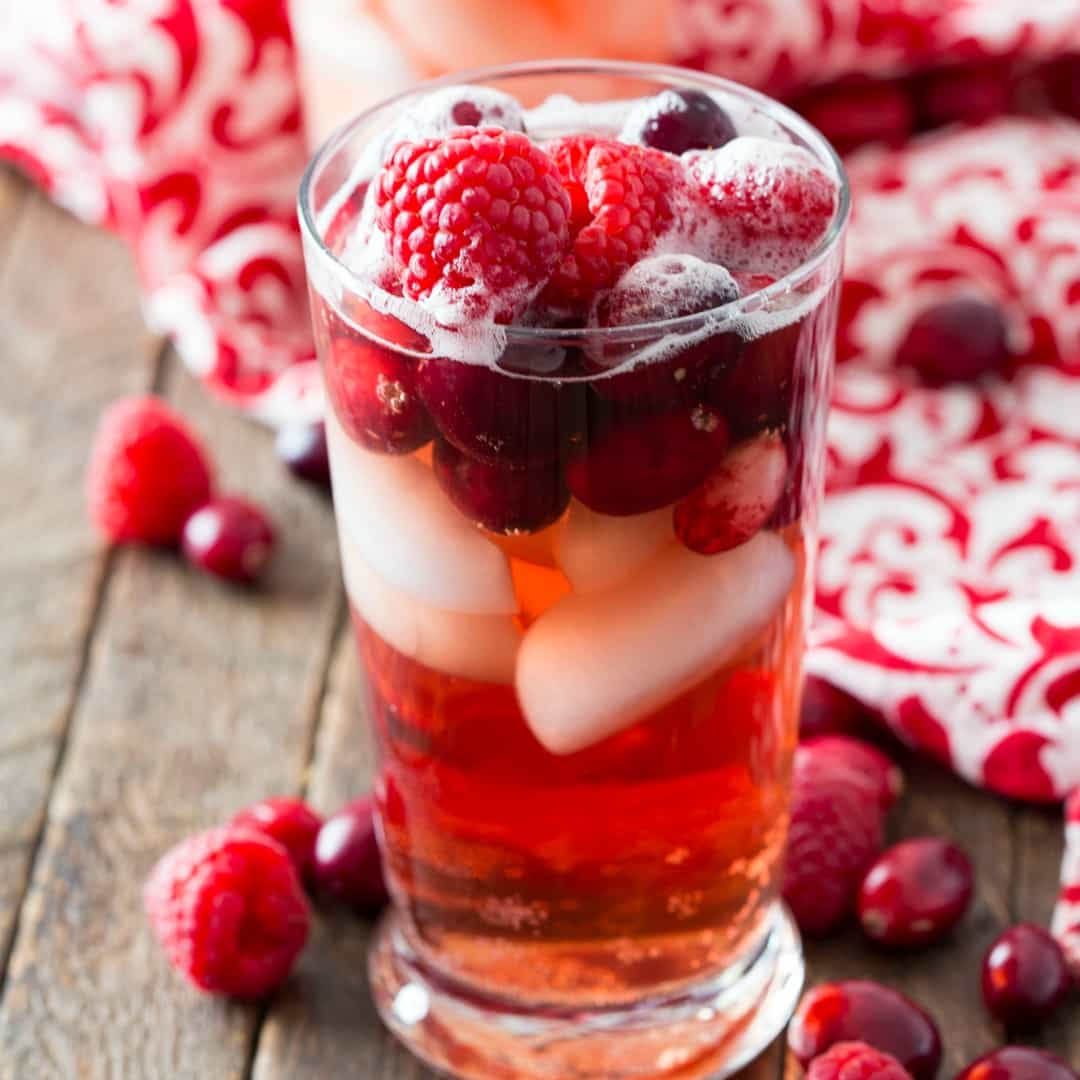 Sparkling CranRaspberry Punch ⋆ Real Housemoms