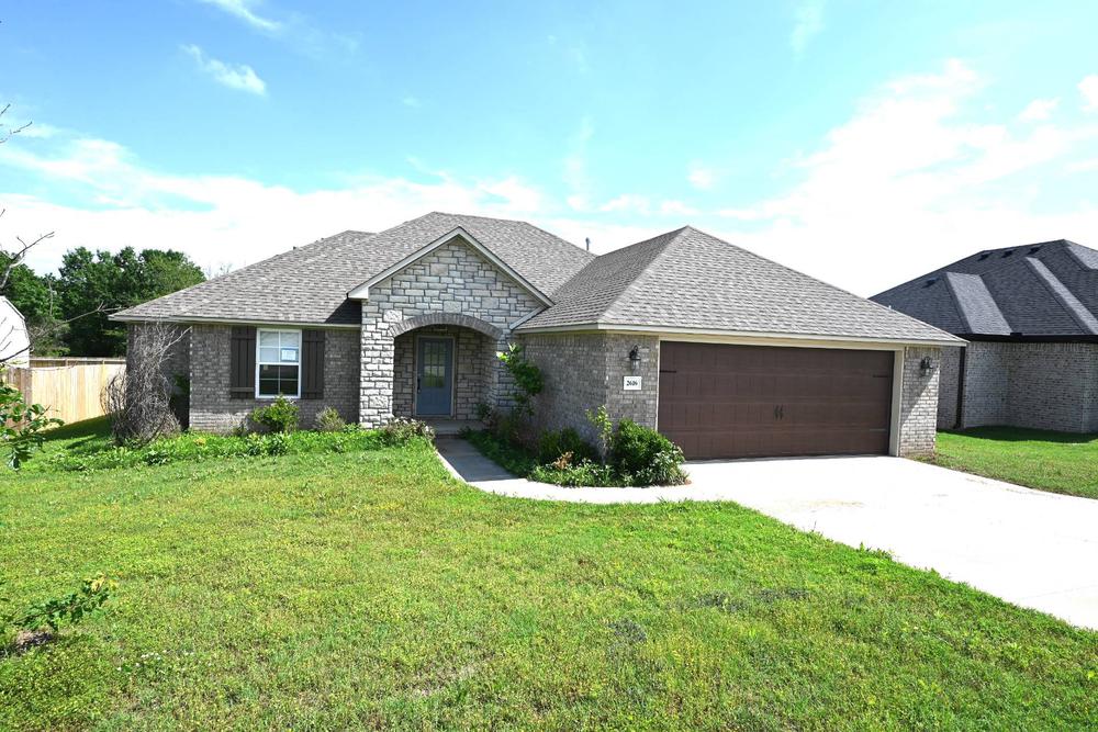 Real Look 2616 Carly Drive, Lavaca, AR 72941