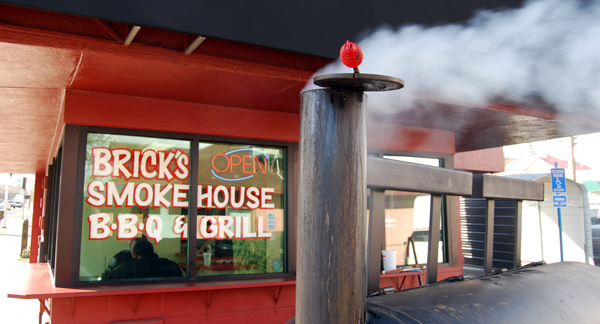 Brick's Smokehouse BBQ & Grille, Redding CA Barbecue restaurant