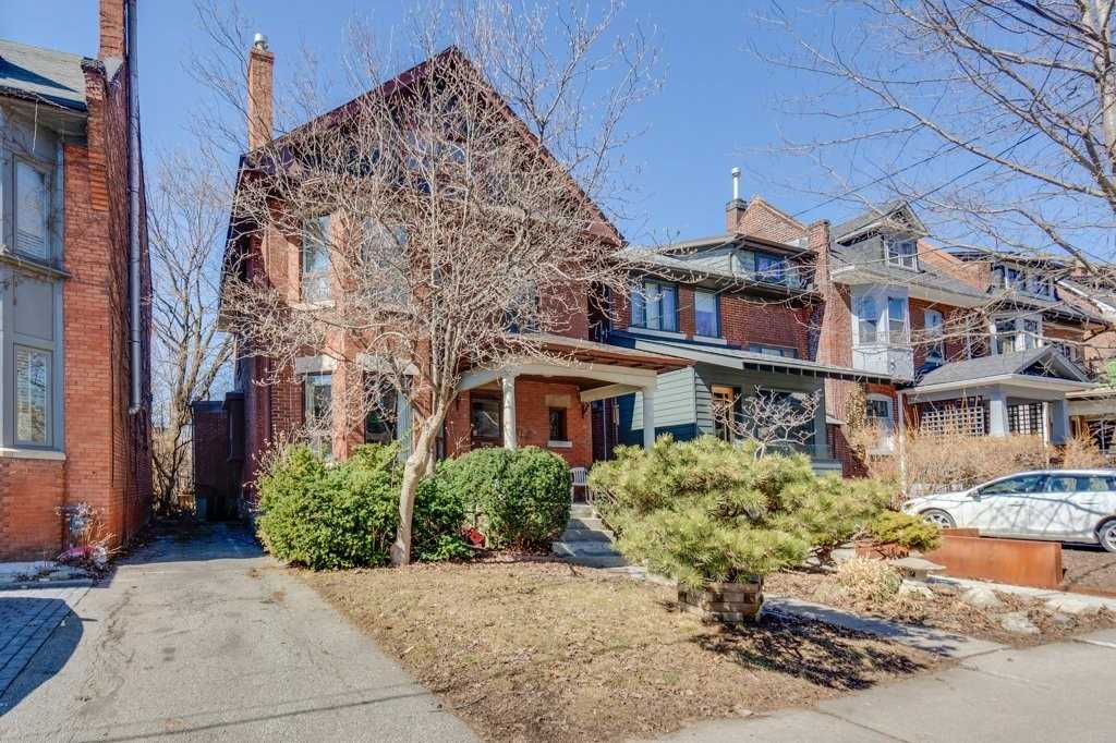 76 Hilton Ave, Casa Loma, Toronto Price, Warnings, Schools Toronto