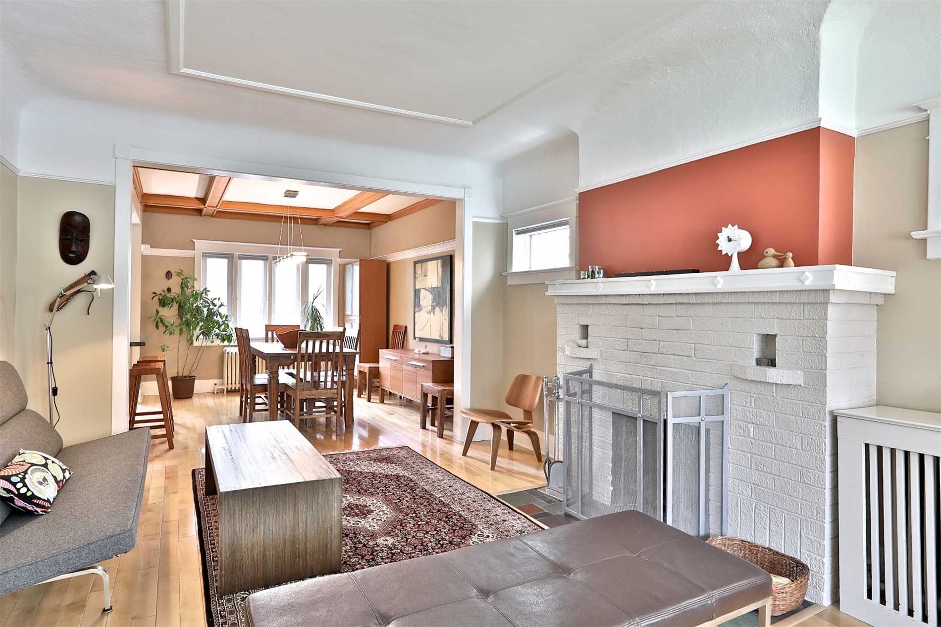 69 Deloraine Ave, Bedford Park, Toronto Price, Warnings, Schools