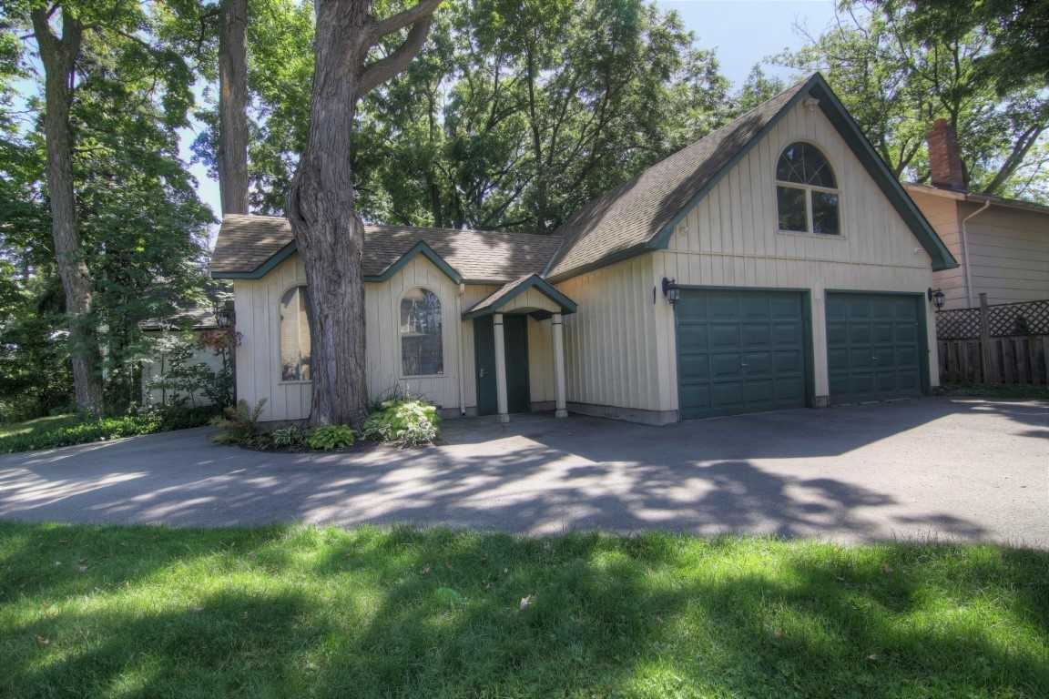 178 Cochrane St, Port Perry, Scugog Price, Warnings, Schools