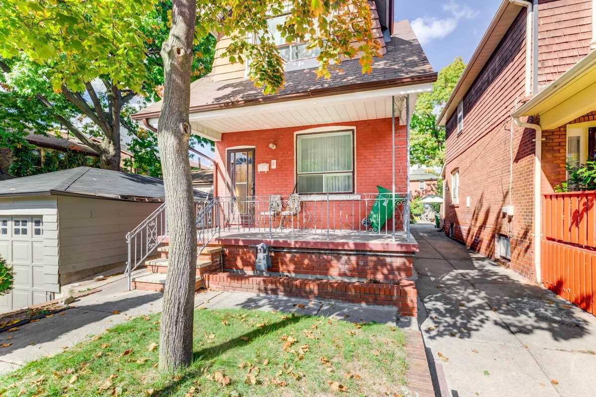 8 Harris Ave, Woodbine Heights, Toronto Price, Warnings, Schools
