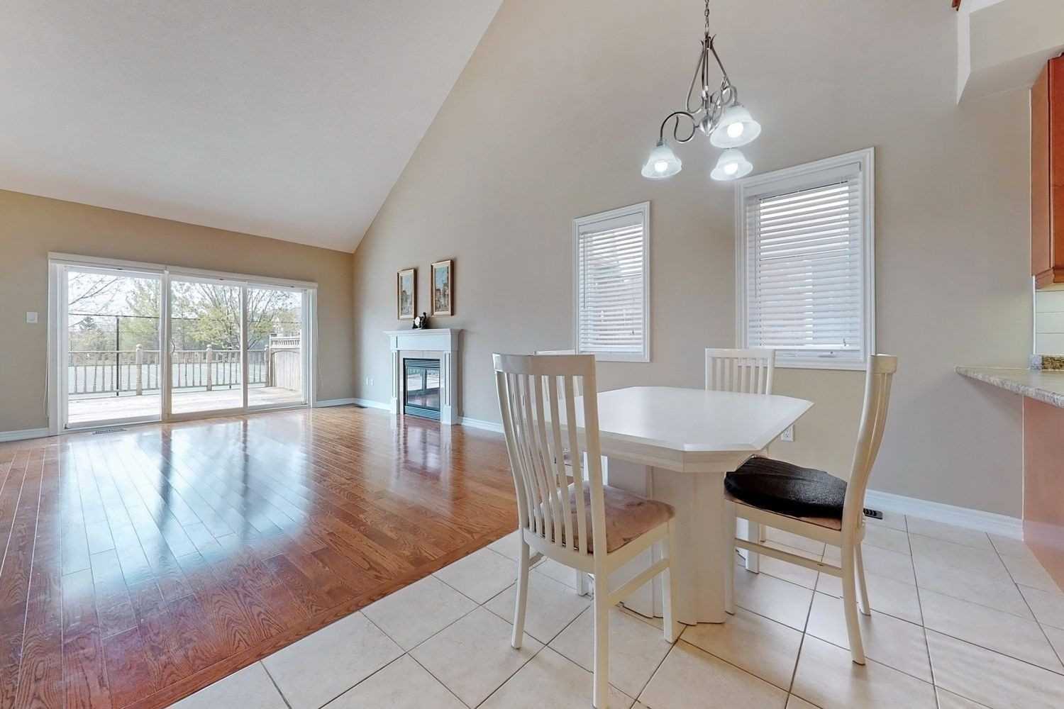 131 Louisbourg Way, Greensborough, Markham Price, Warnings, Schools Toronto Real Estate