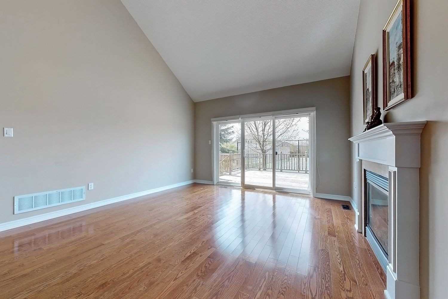 131 Louisbourg Way, Greensborough, Markham Price, Warnings, Schools Toronto Real Estate