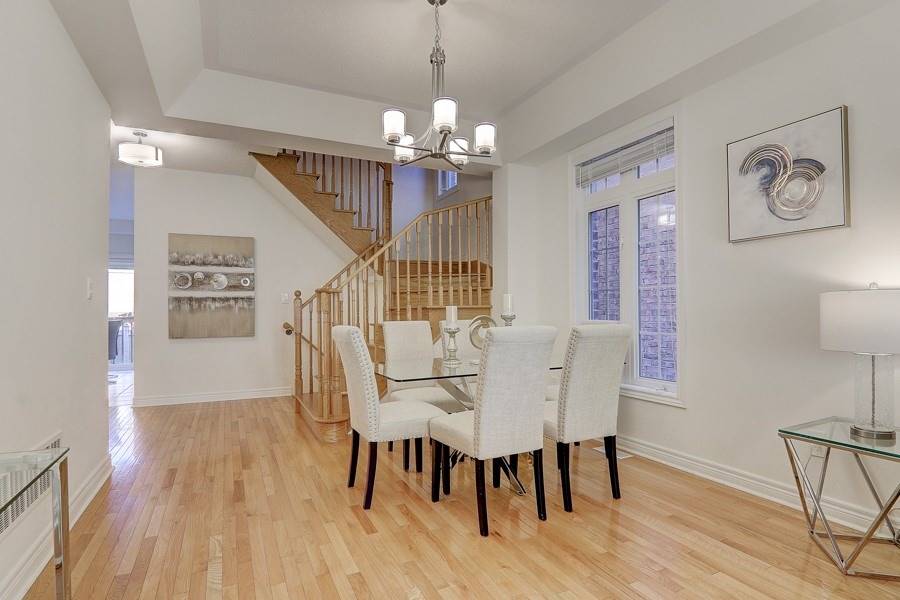 102 Timna Cres, Patterson, Vaughan Price, Warnings, Schools Toronto