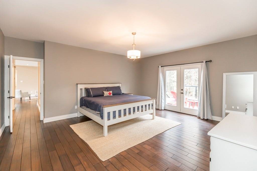 14 Reynolds Rd, Wyevale, Tiny Price, Warnings, Schools Toronto Real Estate