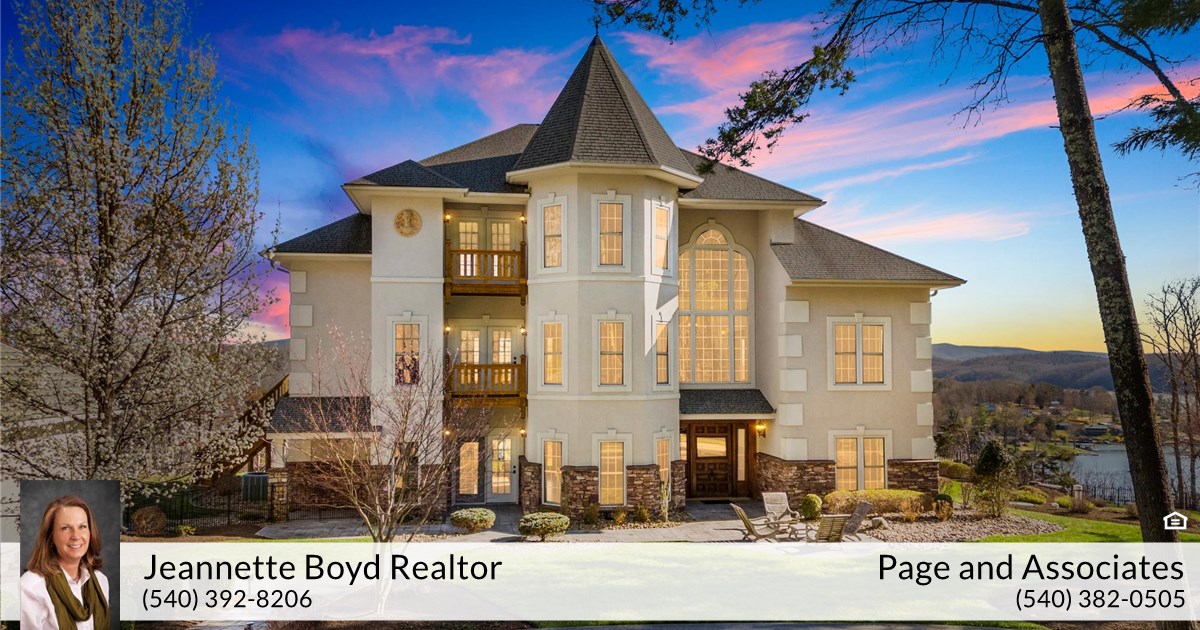 4804 Lake Cliff Dr, Dublin, VA 24084