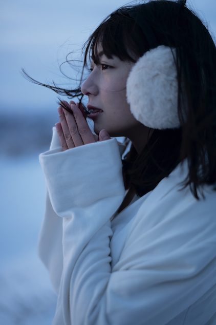 乃木坂46 北野日奈子 1St写真集『空気の色』の通販/北野 日奈子/藤本 和典 - 紙の本：Honto本の通販ストア 美品 直筆サイン入り 空気の色 北野日奈子 写真集 乃木坂46 Chou Medama - アート/エンタメ - Firstclassaruba.com