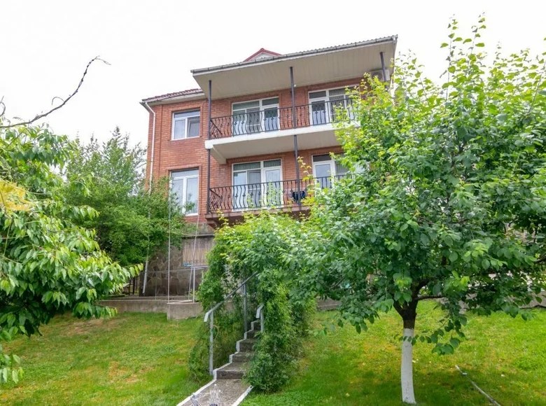 House with air conditioning for sale in Sochi, Russia for € 321,656