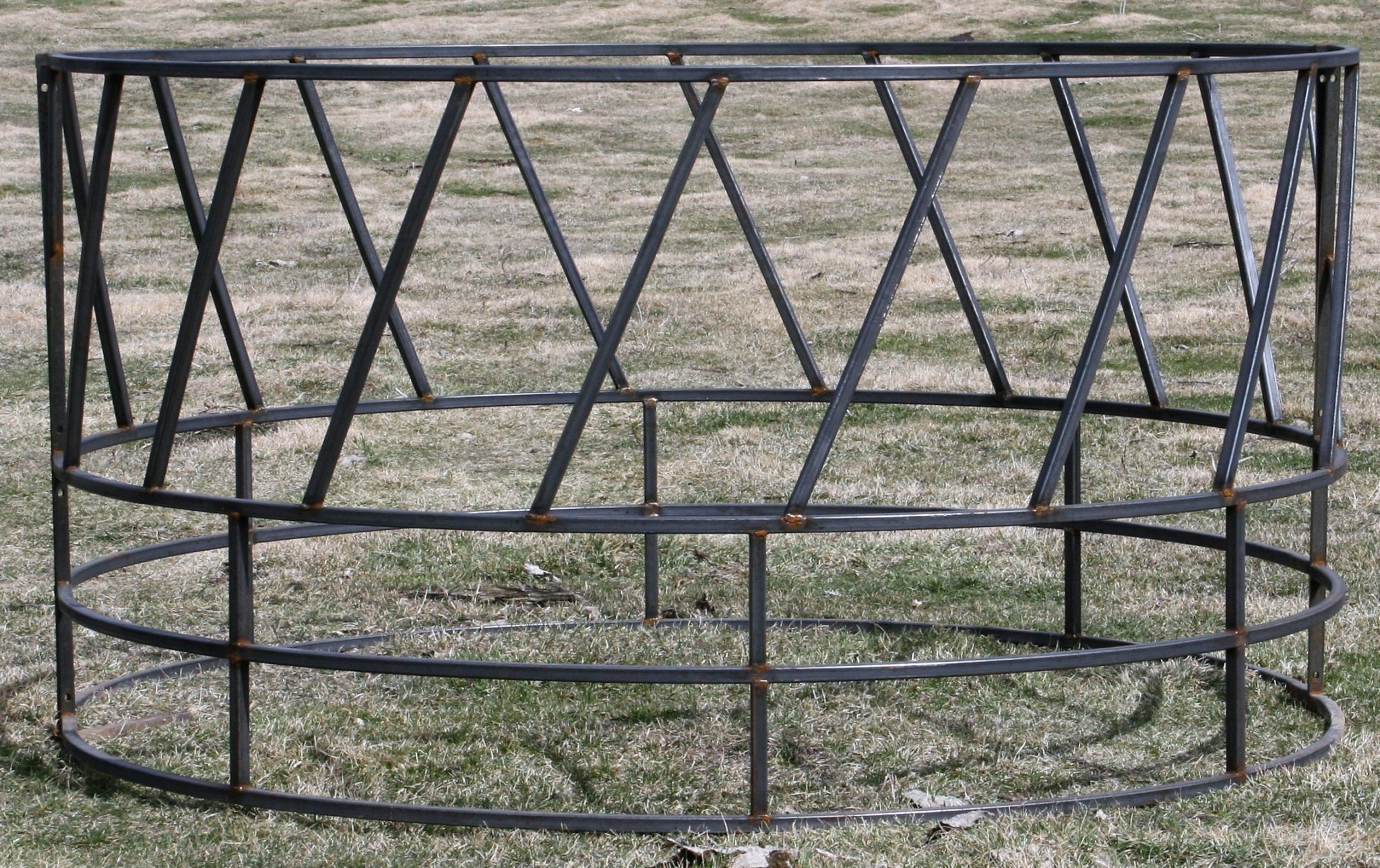 Round Bale Feeders For Sale, Round Bale Feeder For Horses & Cattle